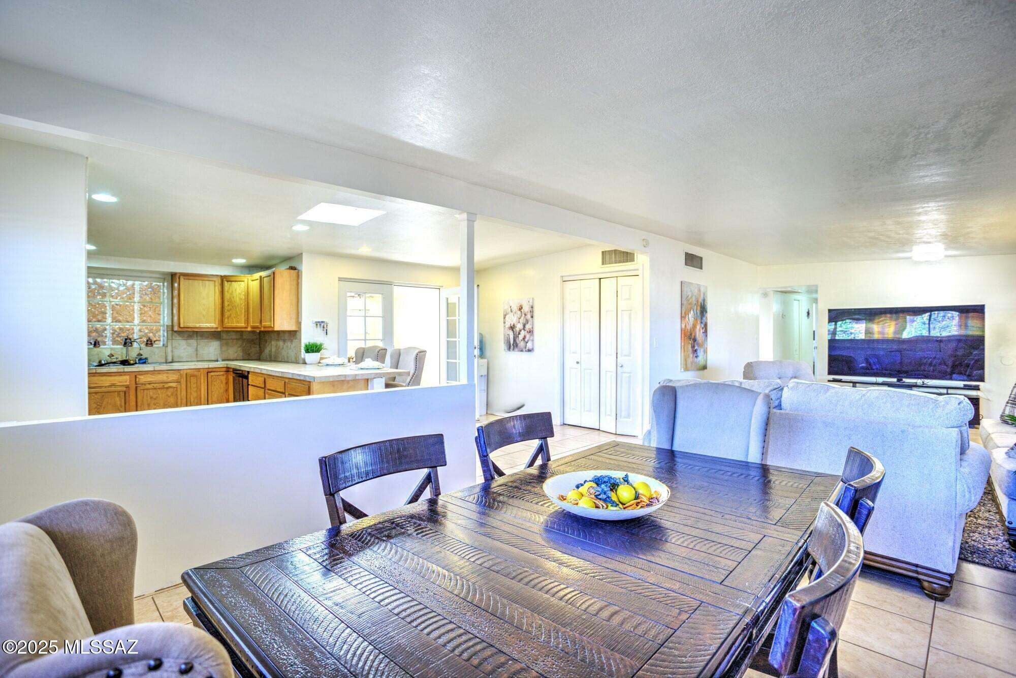 Property Photo: 7010 E Calle Betelgeux AZ 85710
