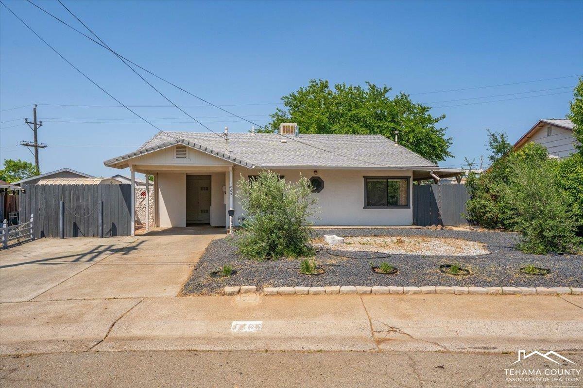 Property Photo: 1865 Douglass Street CA 96080