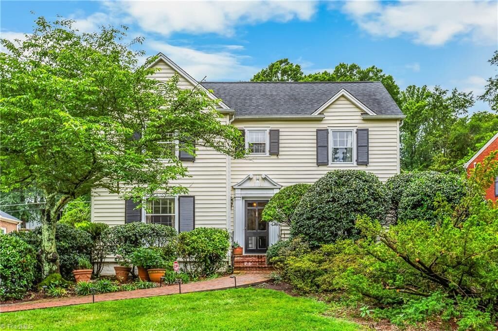 Property Photo: 1011 Ferndale Boulevard NC 27262