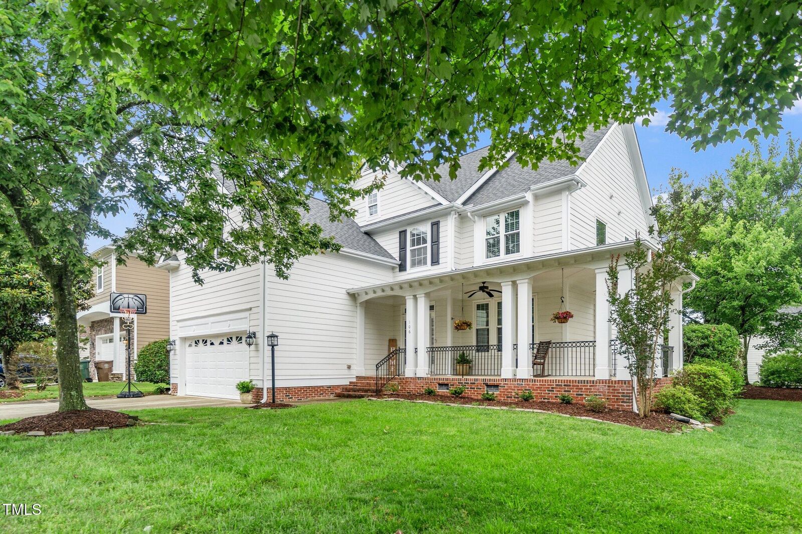 Property Photo:  106 Roundtop Road  NC 27519 