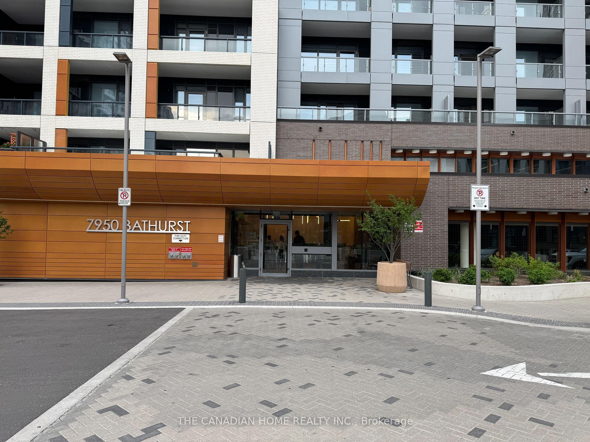 Property Photo: 7950 Bathurst Street A820 ON L4J 0L4