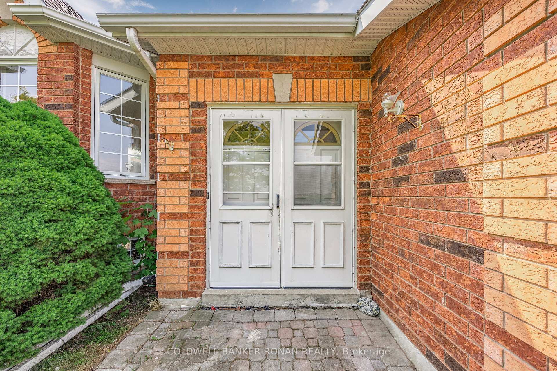 Property Photo: 207 Main Street W ON L0G 1A0