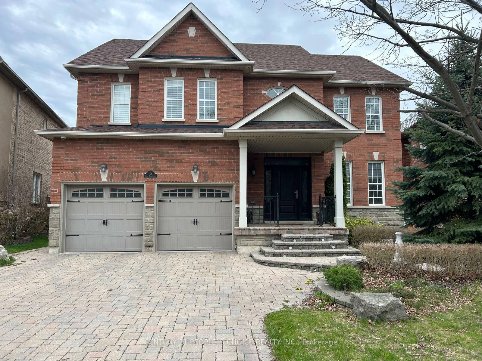 Photo de la propriété: 128 Mount Royal Circle ON L6P 1W4