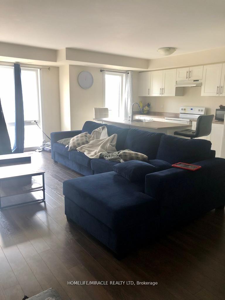 Property Photo: 30 Westmeath Lane 2526 ON L6B 1N5