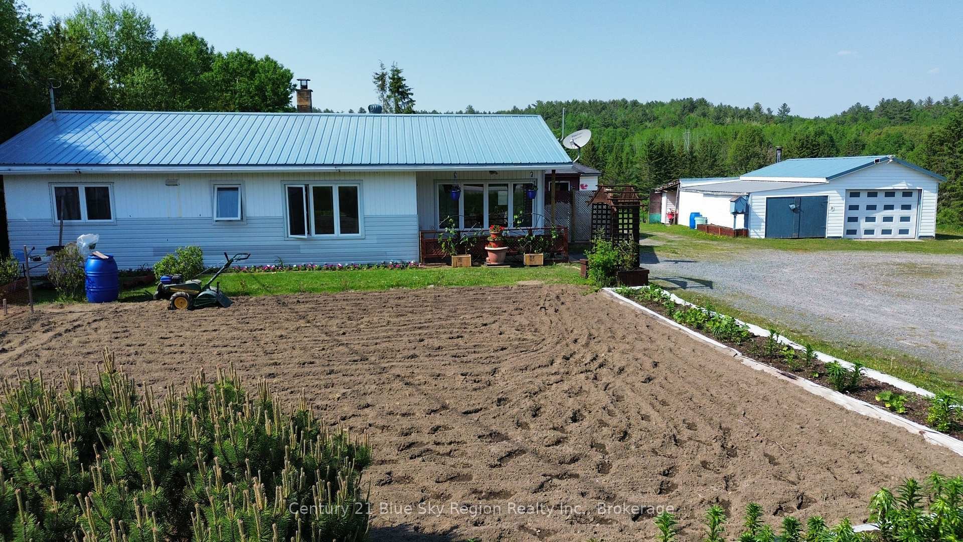 Photo de la propriété: 7707 Highway 17 N/A ON P0H 2N0