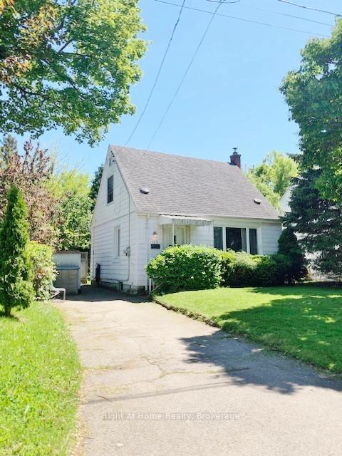 Property Photo: 125 Gary Avenue ON L8S 1Y4
