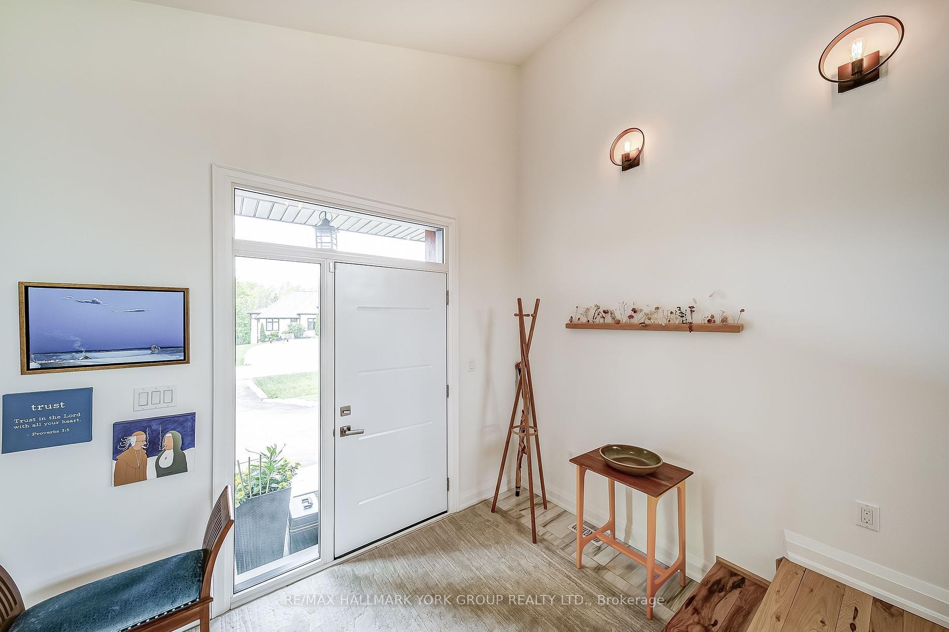Property Photo: 118 Mennill Drive ON L0L 1Y3
