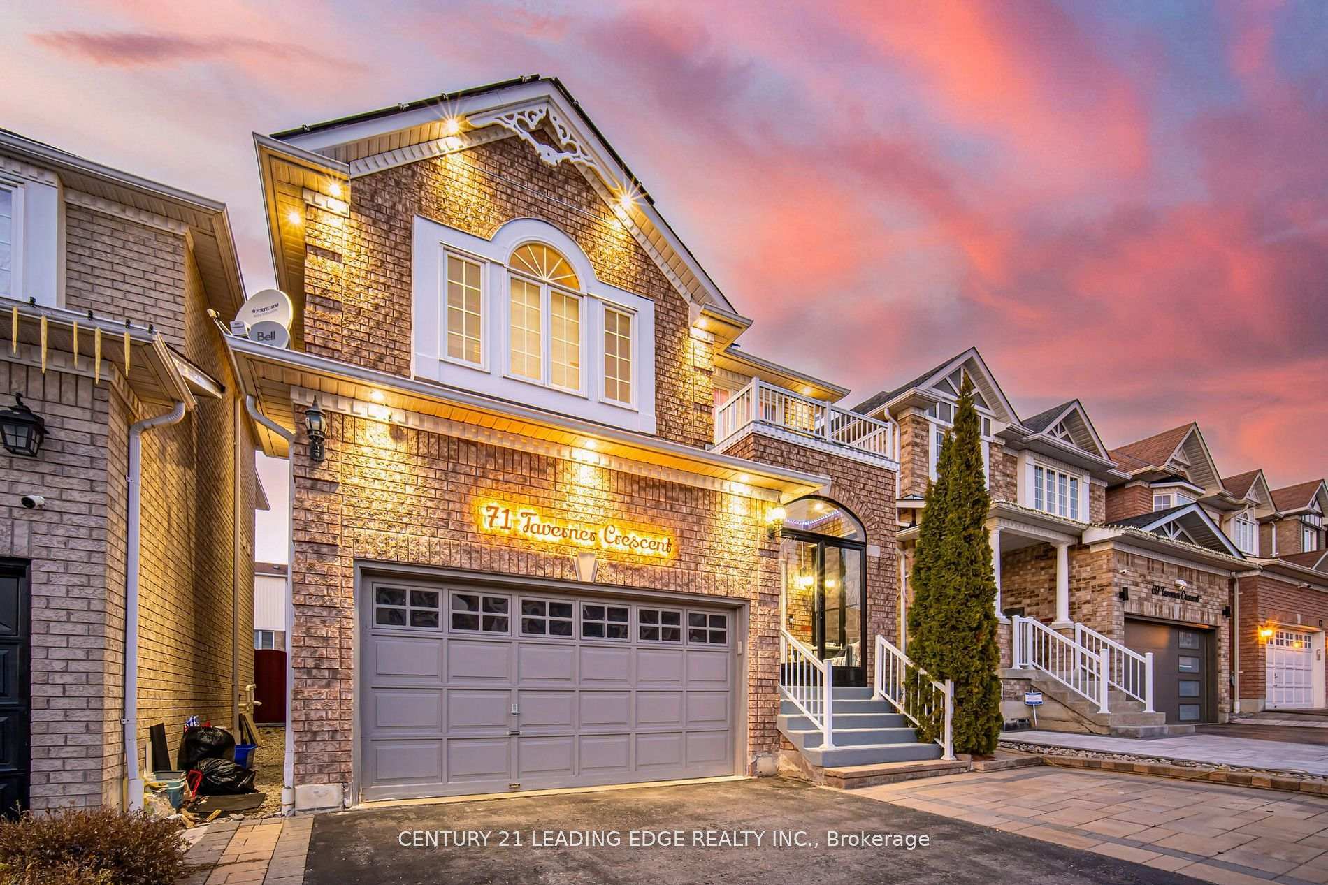 Photo de la propriété:  71 Taverner Crescent N  ON L1T 0K1 