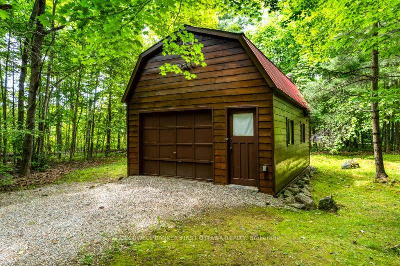 Property Photo: 1102 Ebbs Bay Road ON K7C 0C5