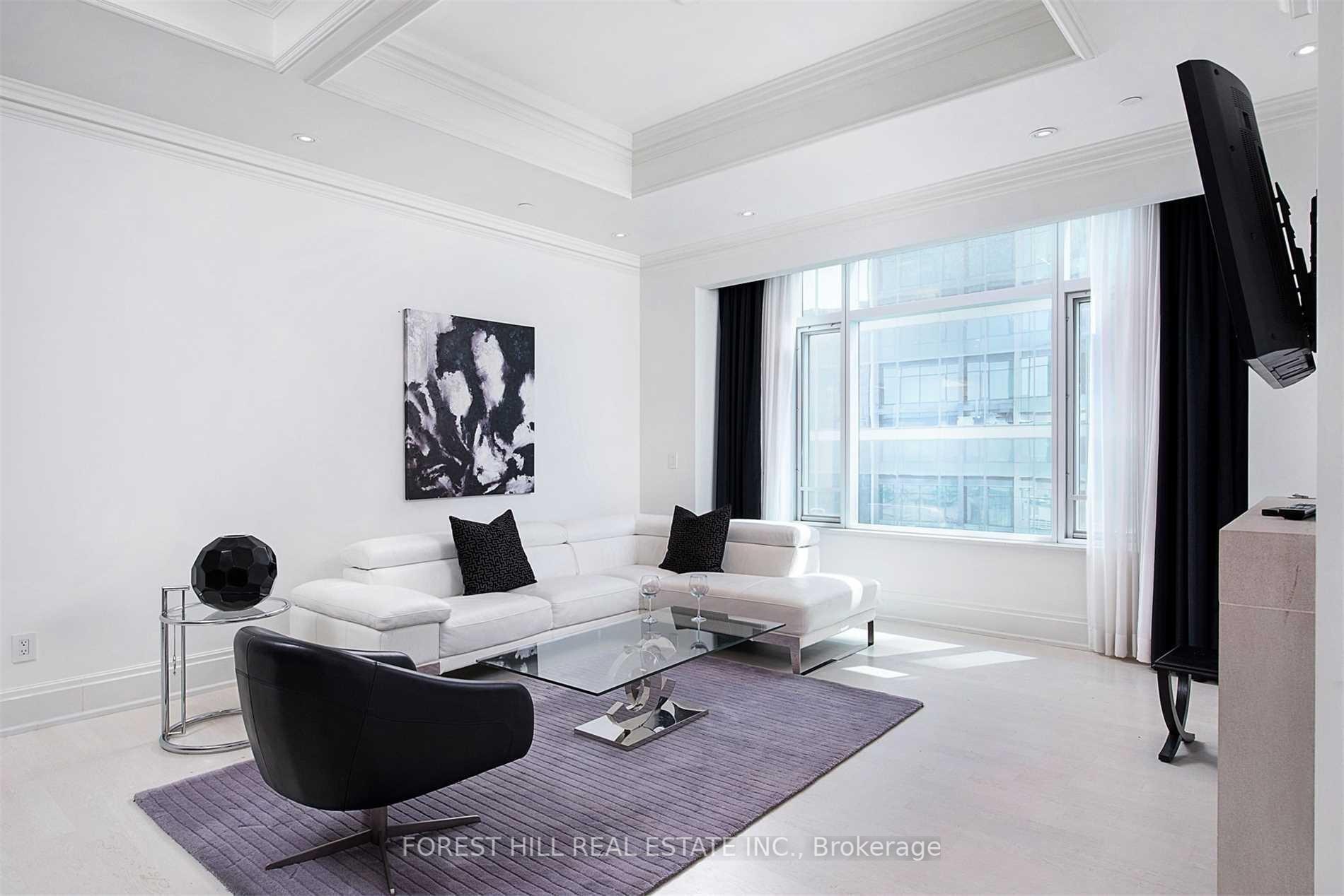 Property Photo:  311 Bay Street 4202  ON M5H 4G5 