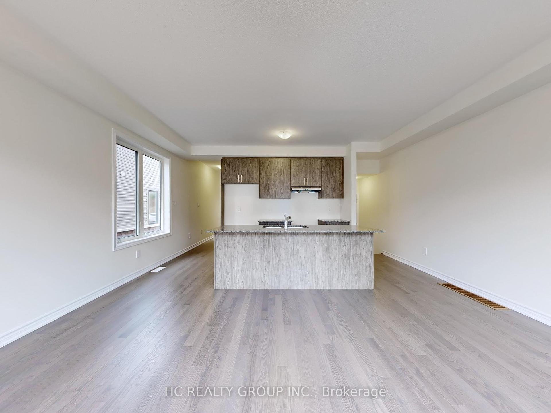 Property Photo:  675 Ribstone Court  ON L1K 0E2 