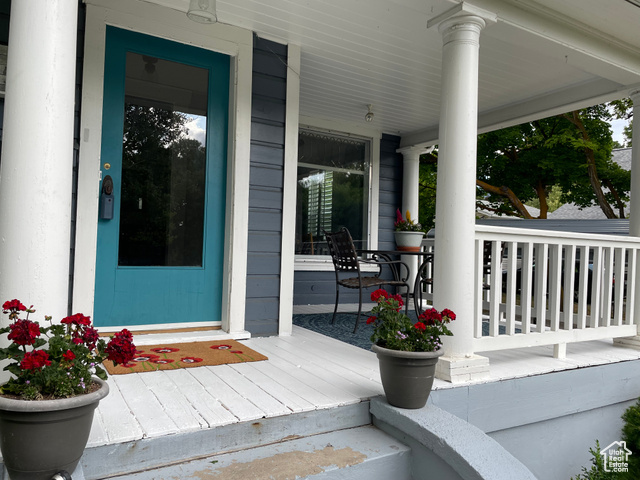 Property Photo: 580 N 500 E UT 84321