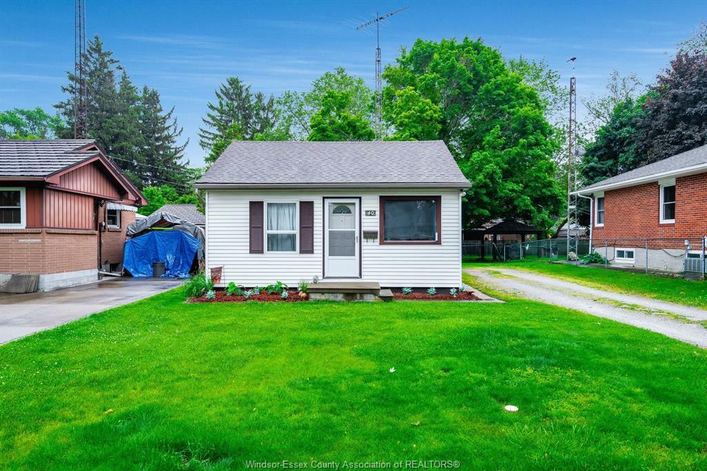 Property Photo: 40 Grace Avenue ON N8H 1K9