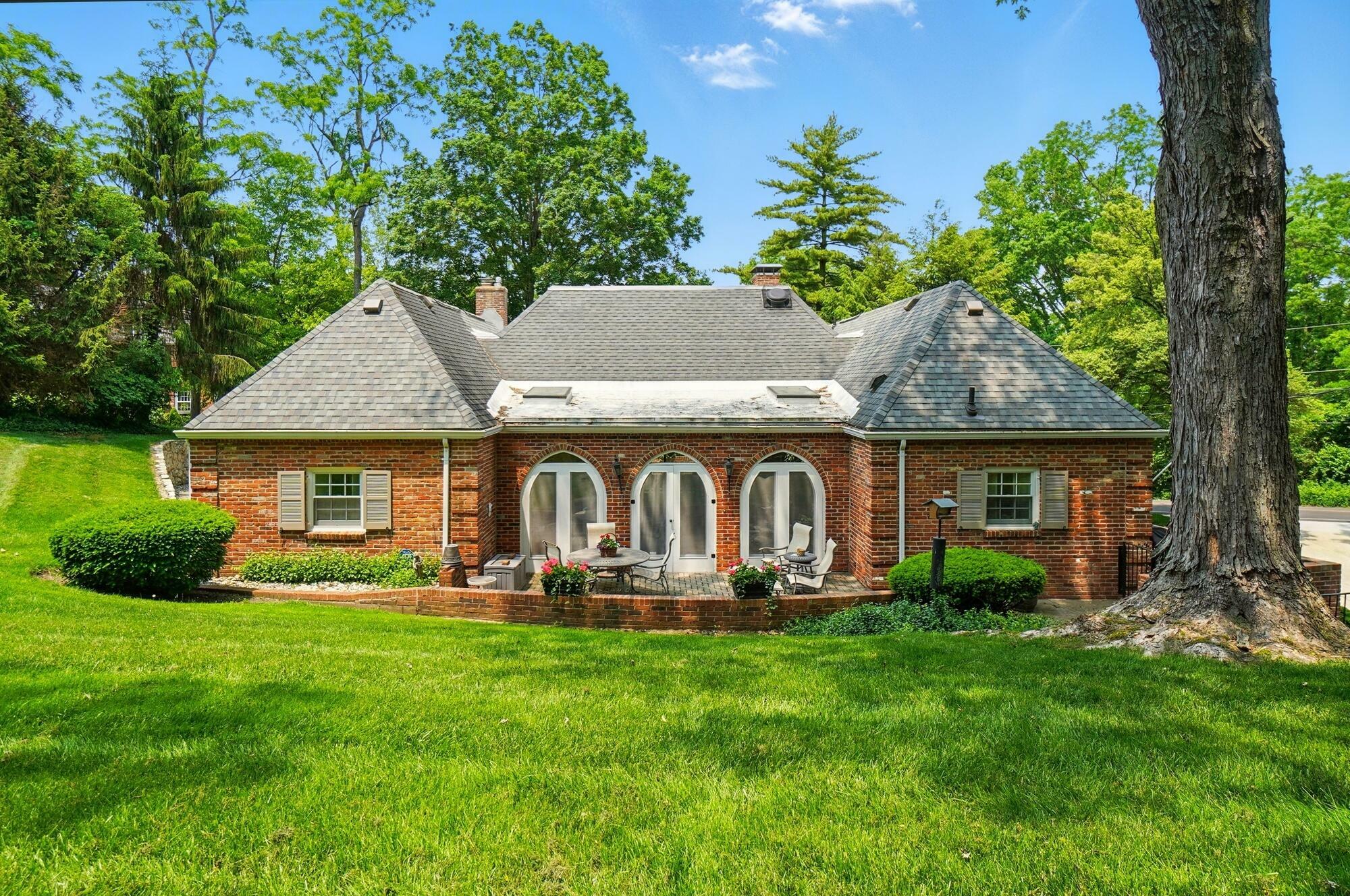 Property Photo: 505 W Home Road OH 45504