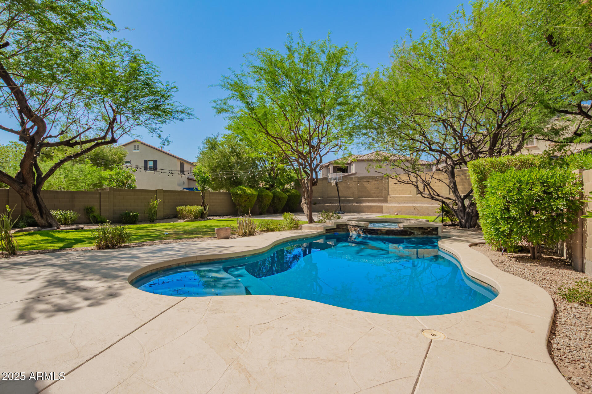 Property Photo: 3818 E Quail Avenue AZ 85050