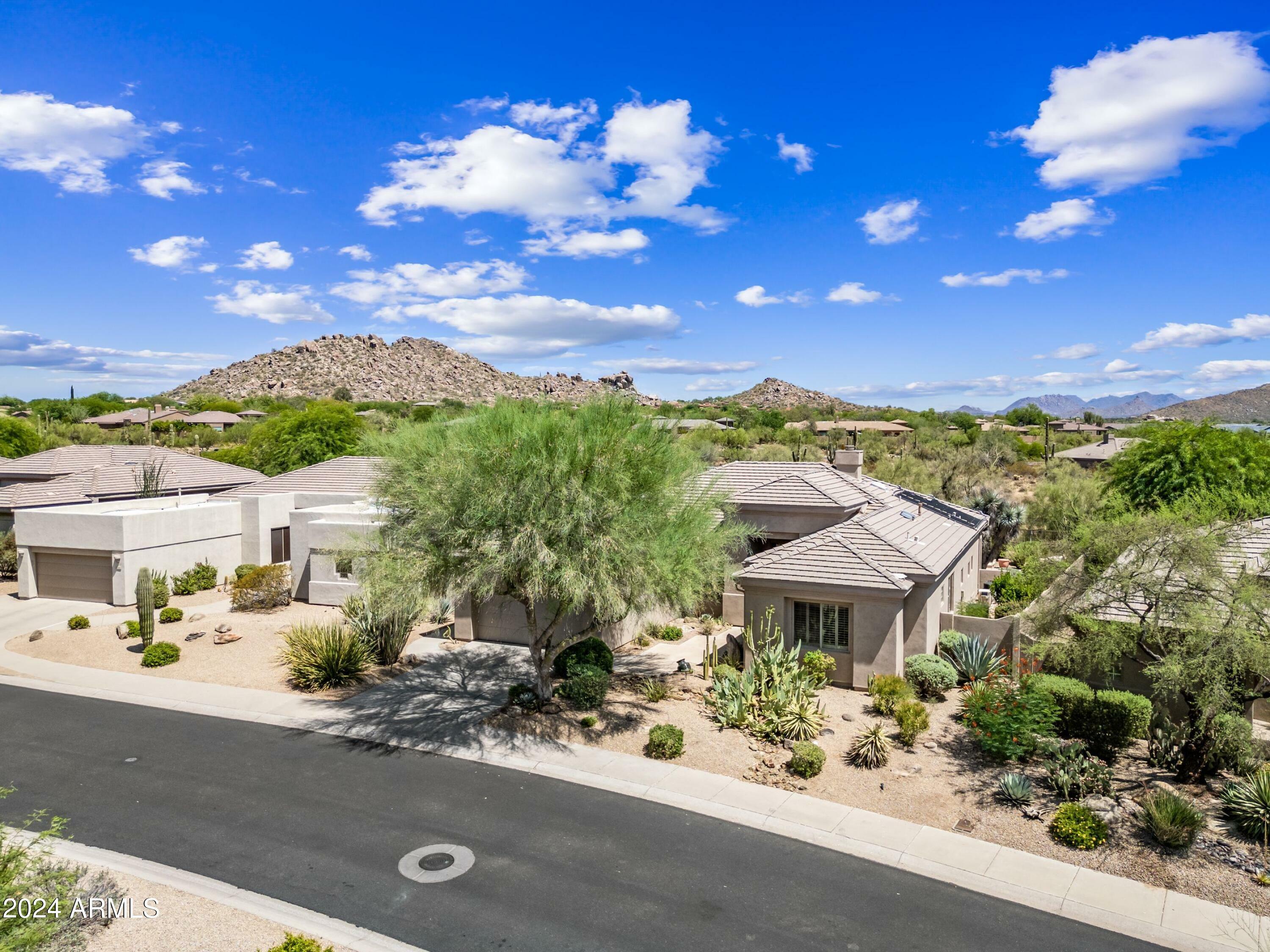 Property Photo: 33317 N 71st Street AZ 85266