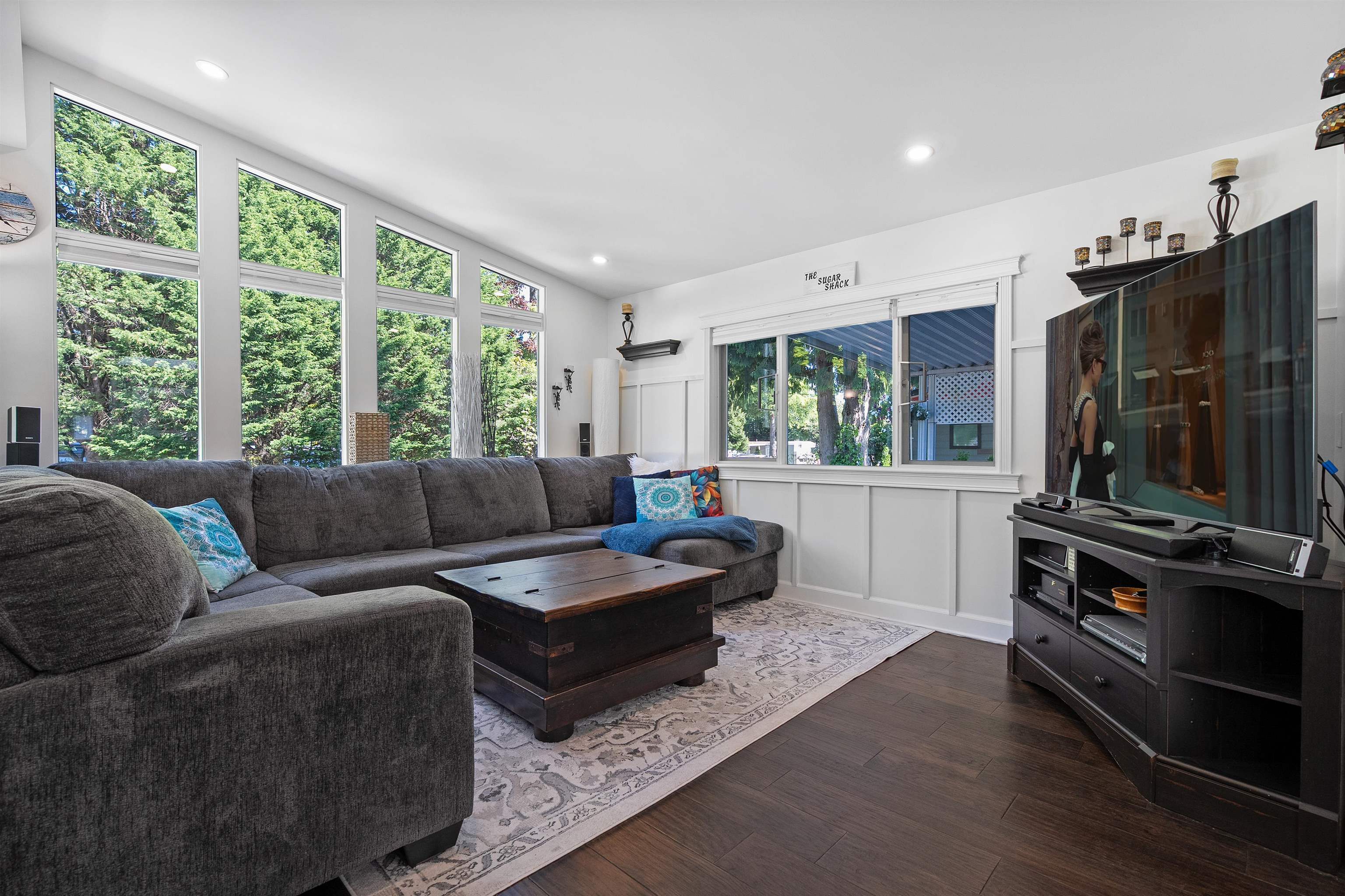 Property Photo: 1840 160 Street 281 BC V4A 4X4