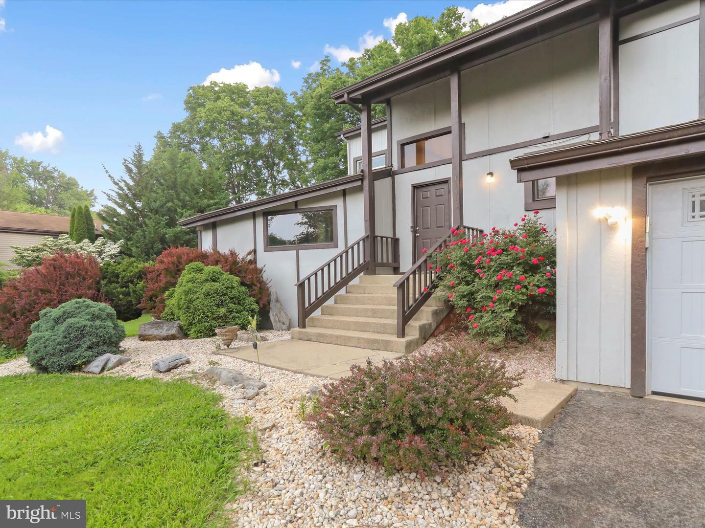 Property Photo: 11815 Oriole Drive MD 21742