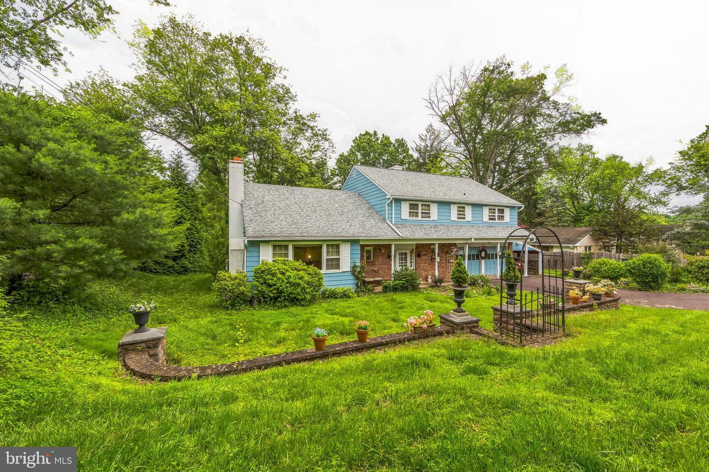 217 Lyndell Drive  Phoenixville PA 19460 photo