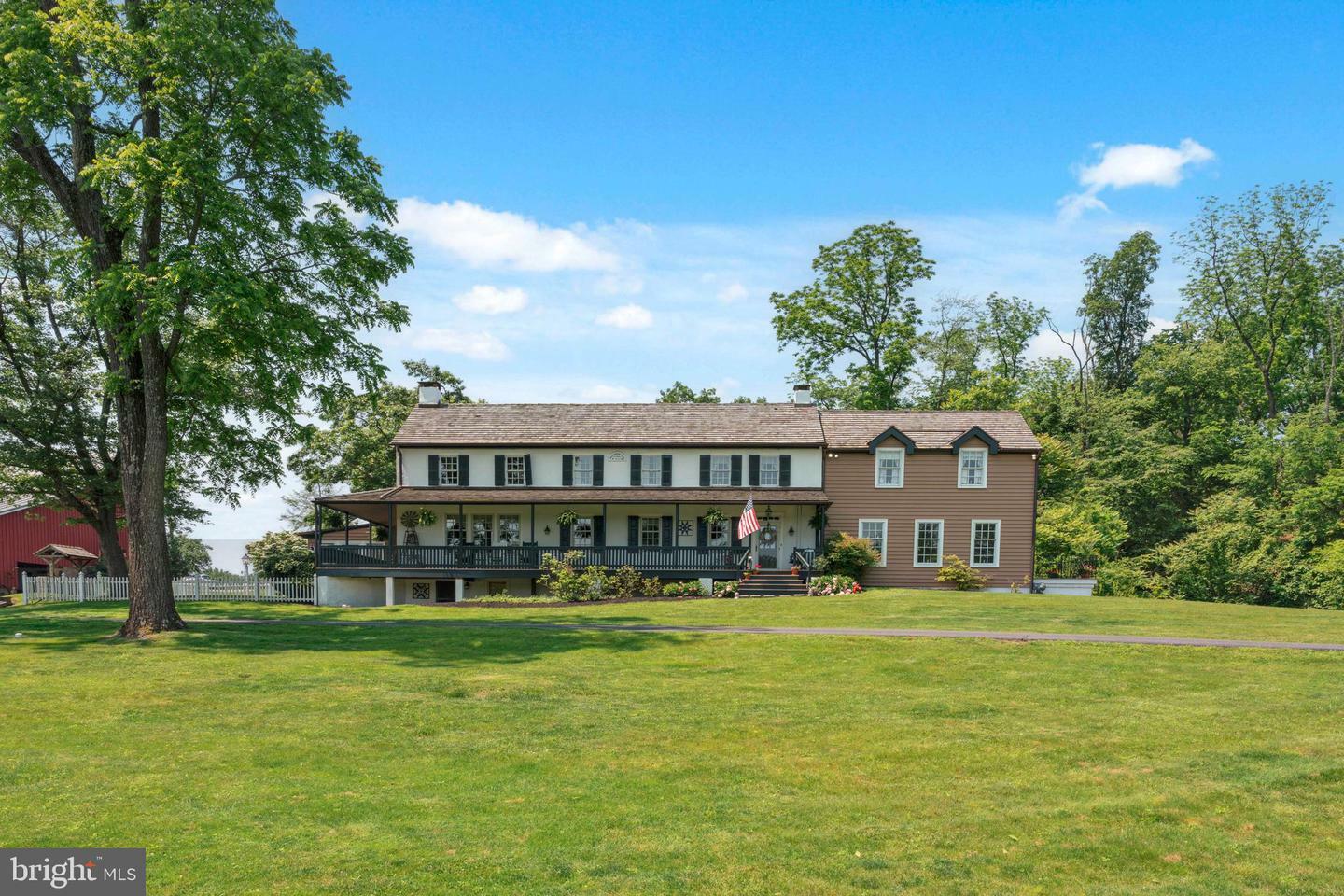 Property Photo: 2564 Skippack Pike PA 19446