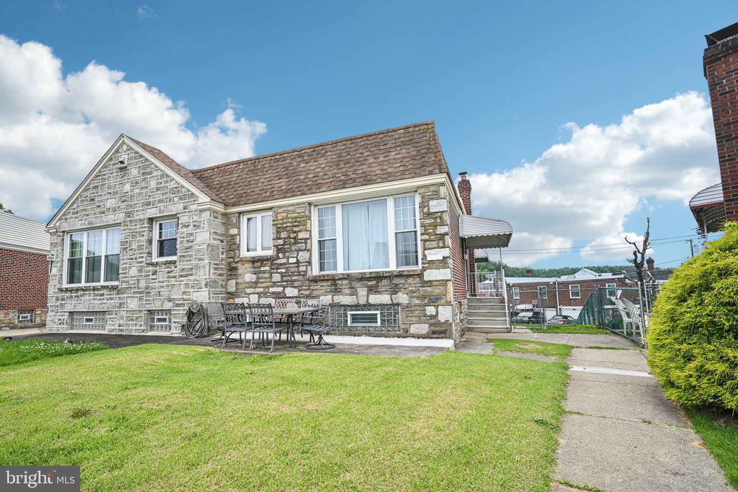 2824 Fuller Street  Philadelphia PA 19152 photo