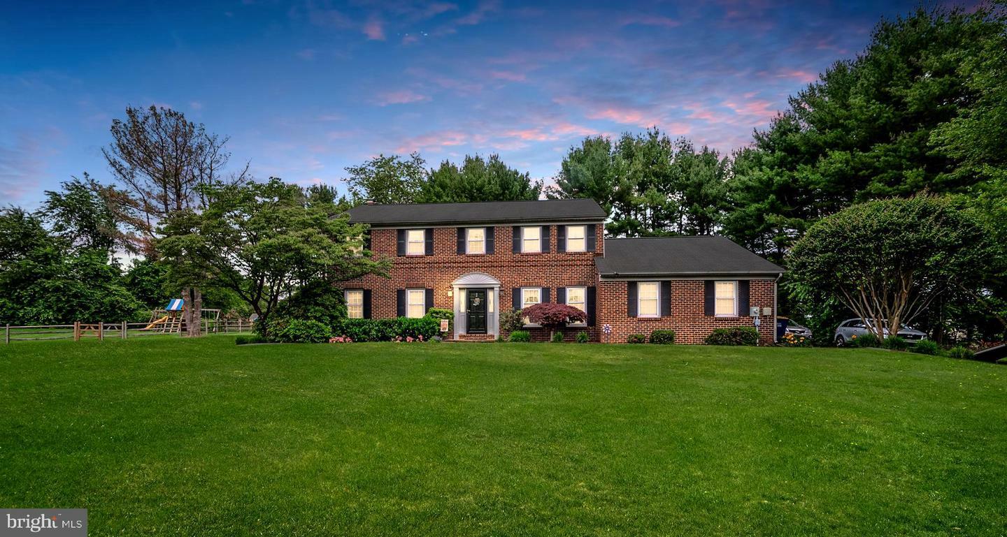 Property Photo: 12 Pierson Drive DE 19707