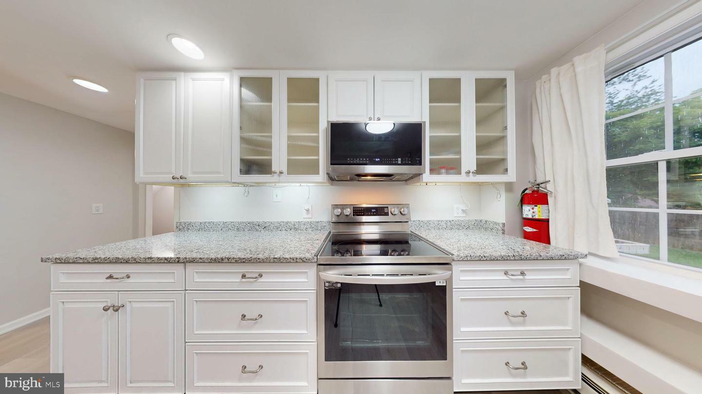 Property Photo: 2116 Linden Lane MD 20910