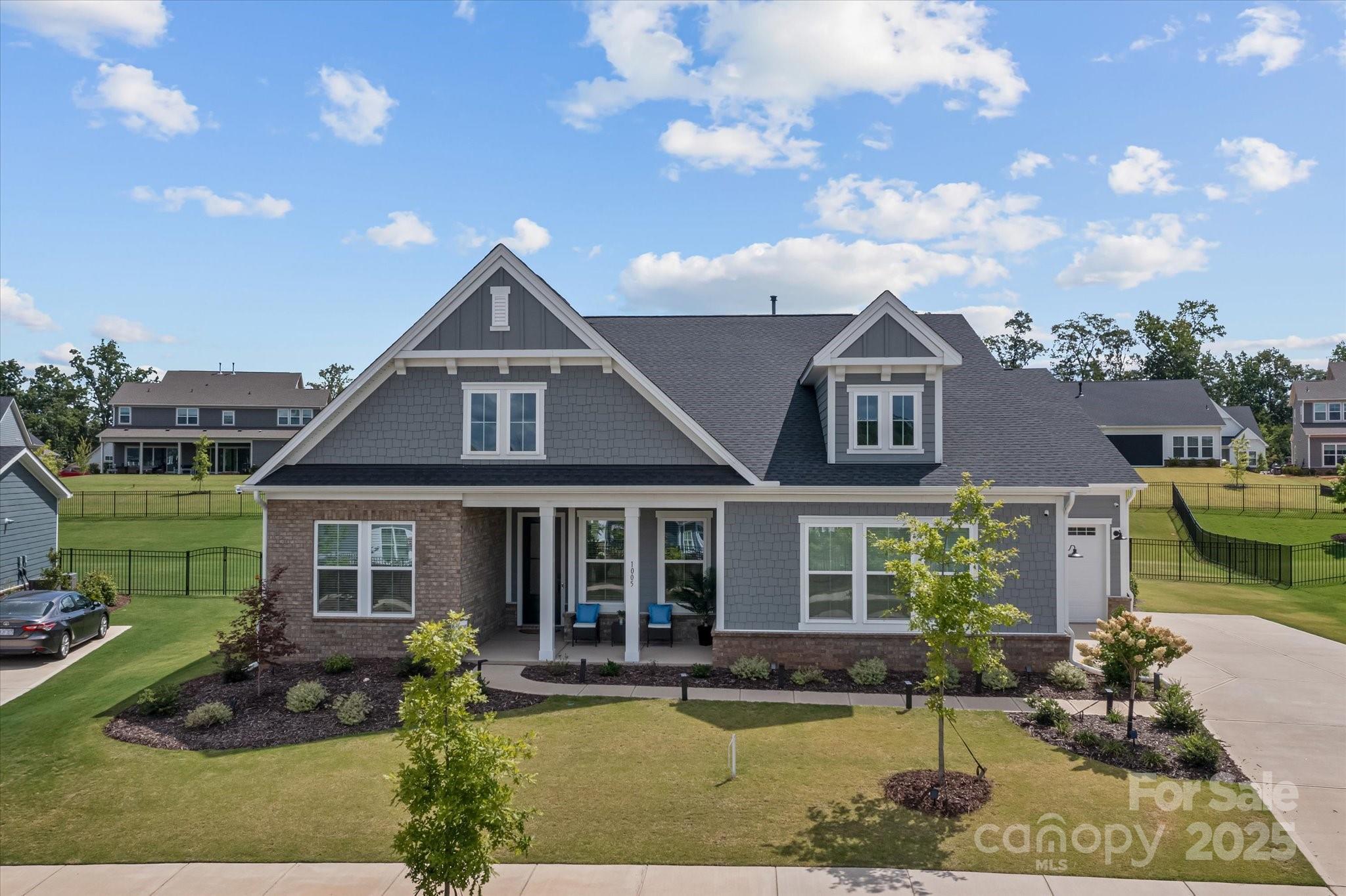 Property Photo: 1005 Willow Bank Lane NC 28012