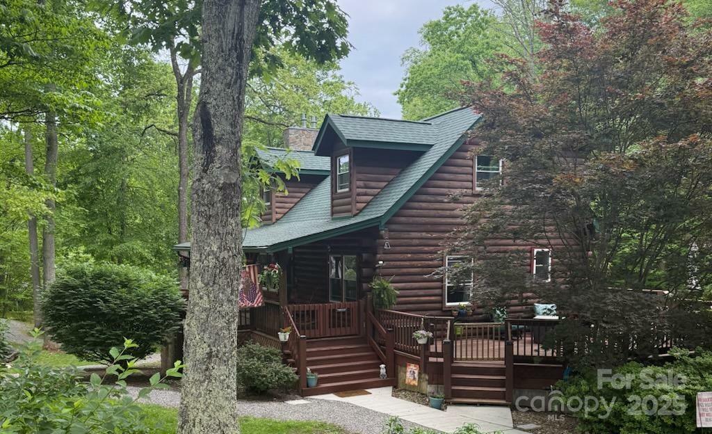 Property Photo: 17 Cripple Creek Drive NC 28785