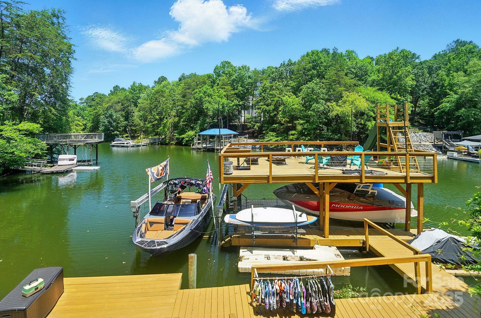 10043 Tepa Place  Tega Cay SC 29708 photo