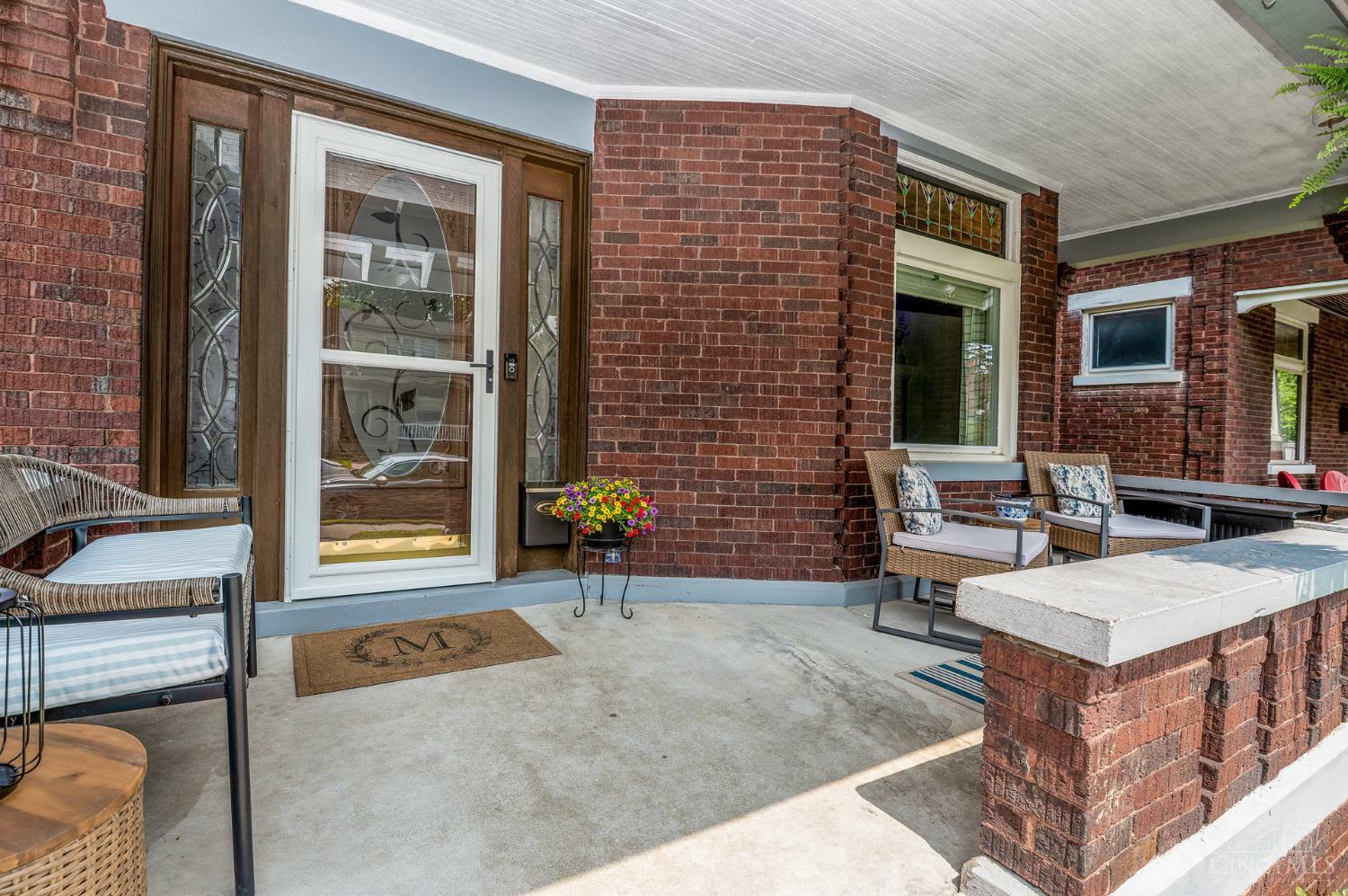 Property Photo: 4011 Burwood Avenue OH 45212