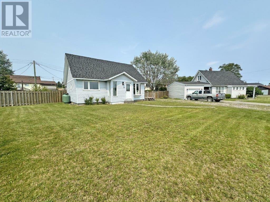 Property Photo: 31 Laurier Ave ON P0T 2W0