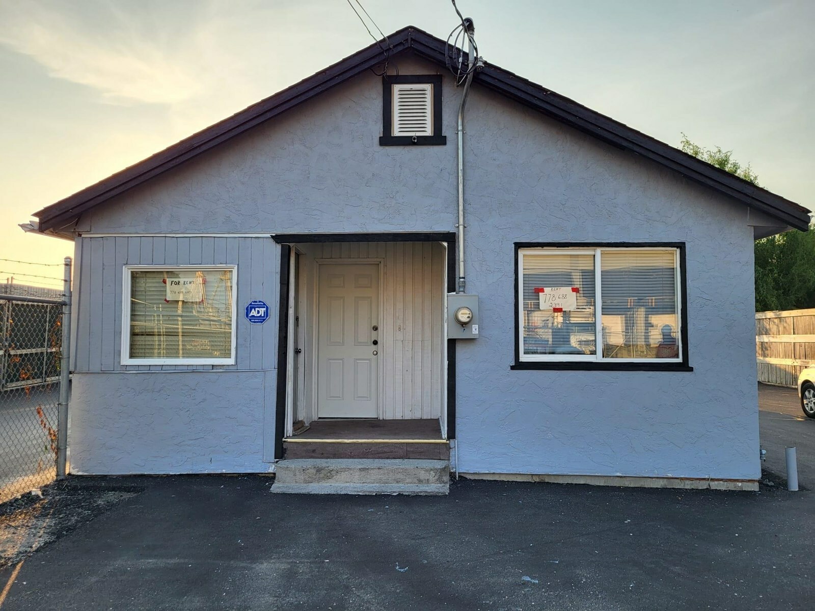 8965 Nowell Street  Chilliwack BC V2P 4W9 photo