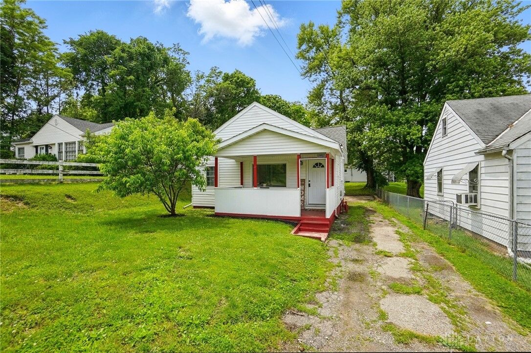 Property Photo:  2718 Lagonda Avenue  OH 45503 