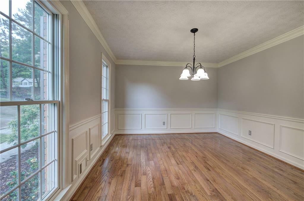 Property Photo: 425 Bellflower Court GA 30076