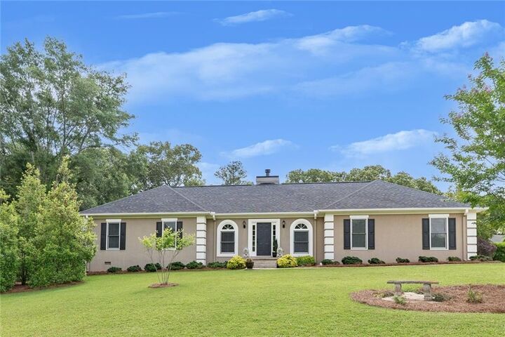 Property Photo:  2265 Colony Drive  GA 30114 