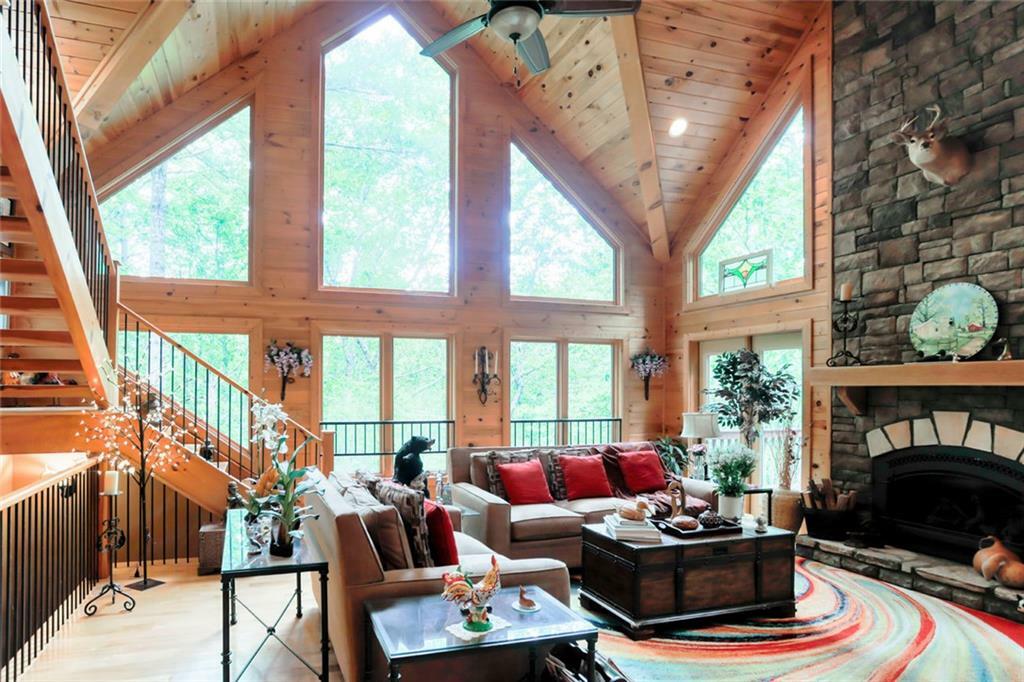 Property Photo: 73 Brentwood Court Court GA 30571