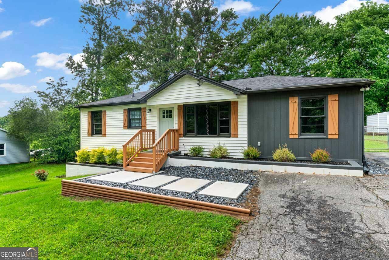 Property Photo: 1326 Stella Circle SW GA 30126
