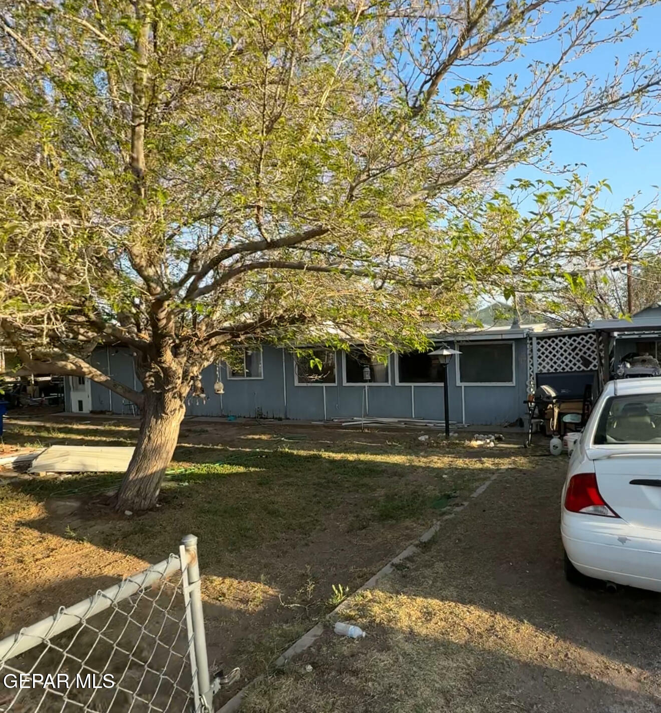 Property Photo: 360 Sleepy Hollow Street TX 79932