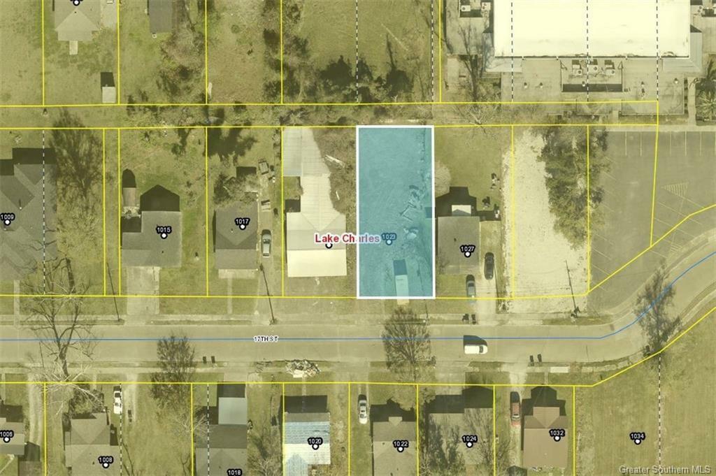 Property Photo:  1023 17th Street  LA 70601 