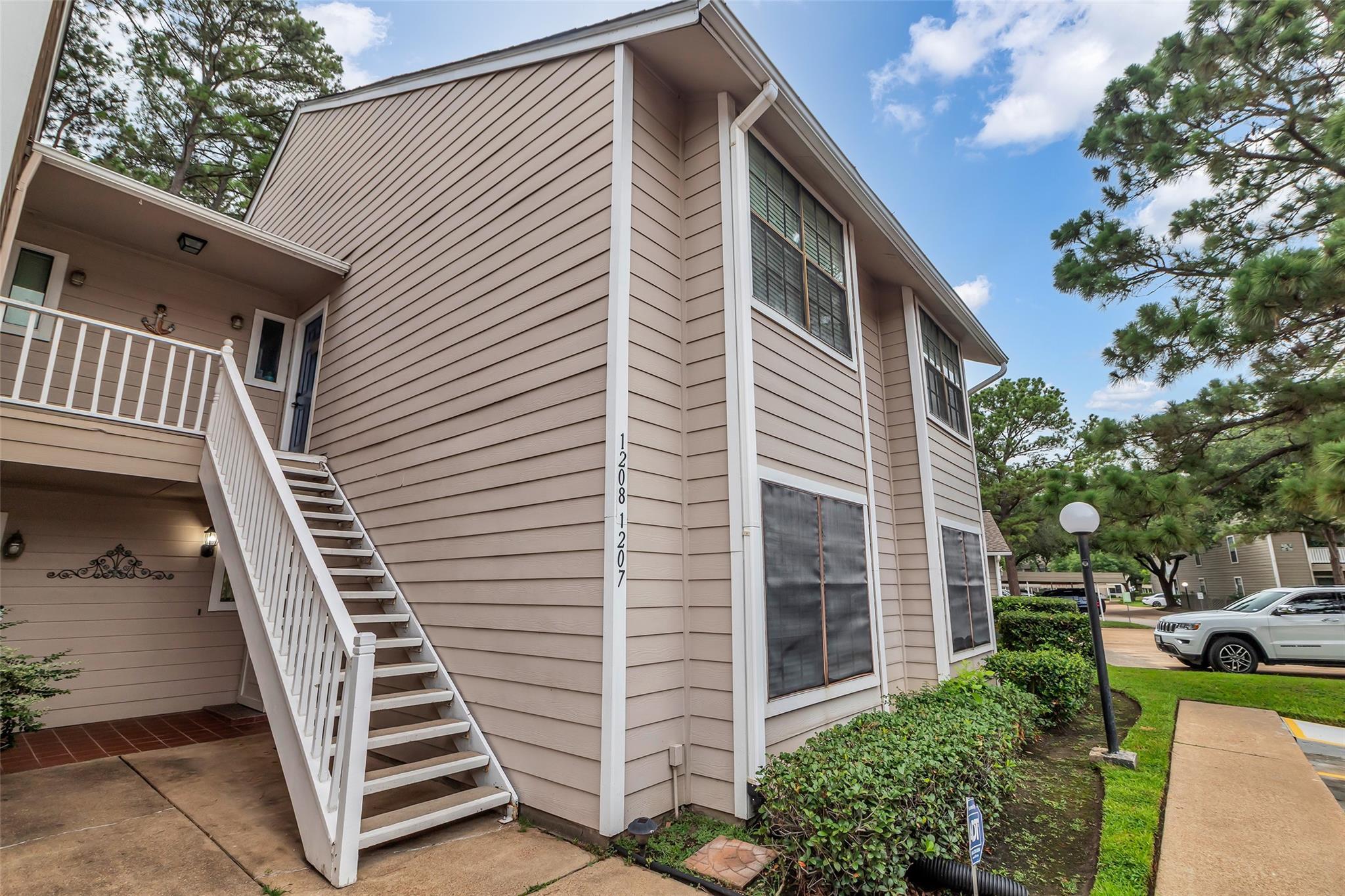Property Photo: 14911 Wunderlich Drive 1207 TX 77069