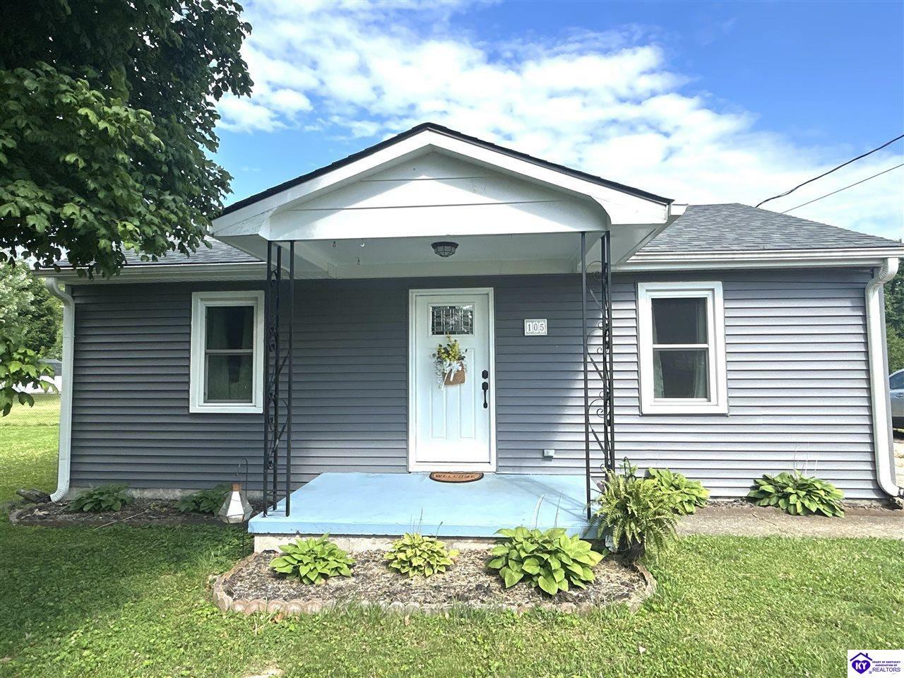Property Photo: 105 Hutcherson Avenue KY 42748