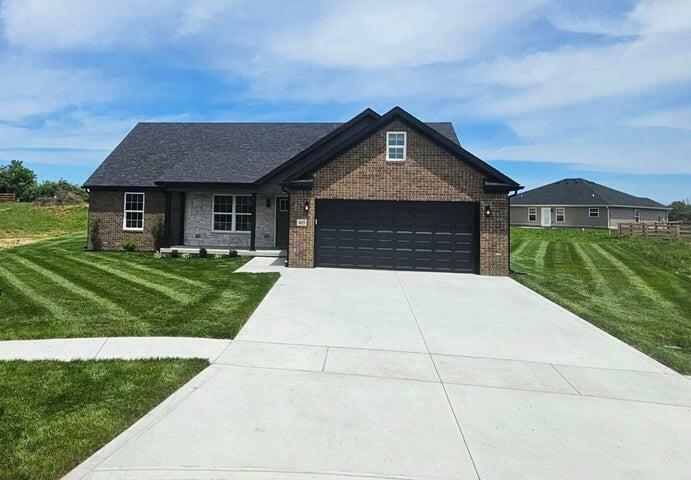Property Photo: 405 Cheyenne Ct Court KY 40475