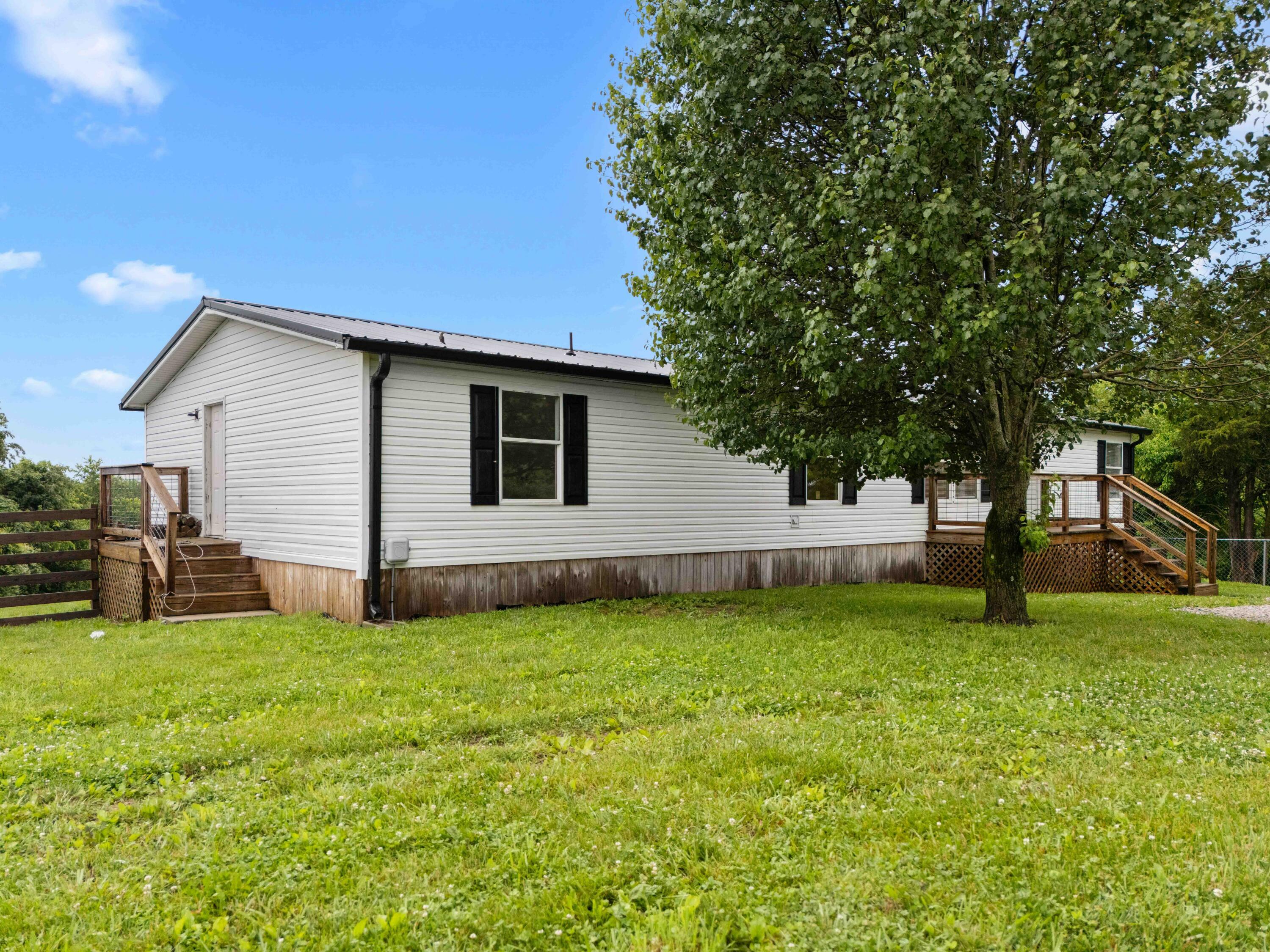 Property Photo: 148 Caleast Road KY 40475