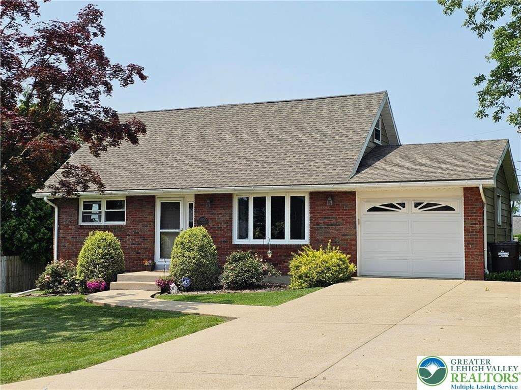 Property Photo:  1553 1st Street  PA 18020 