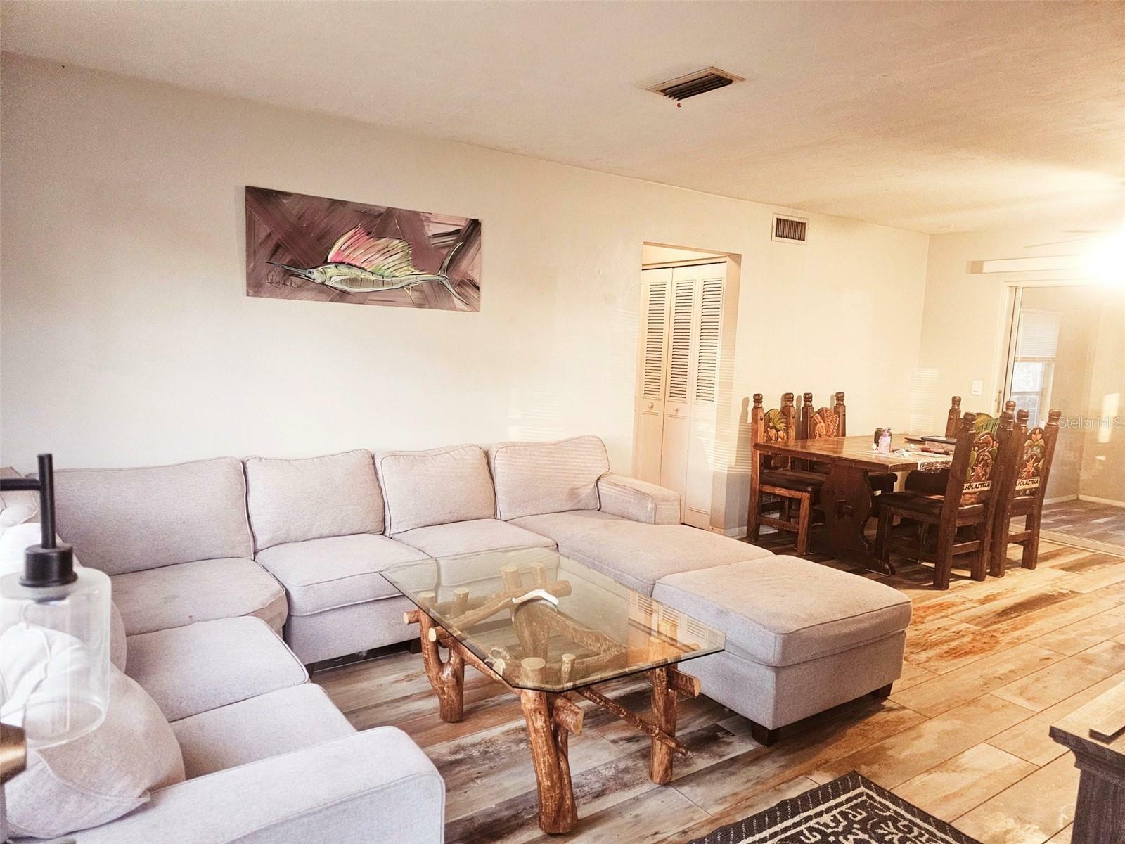Property Photo: 2433 Adams Avenue FL 32738