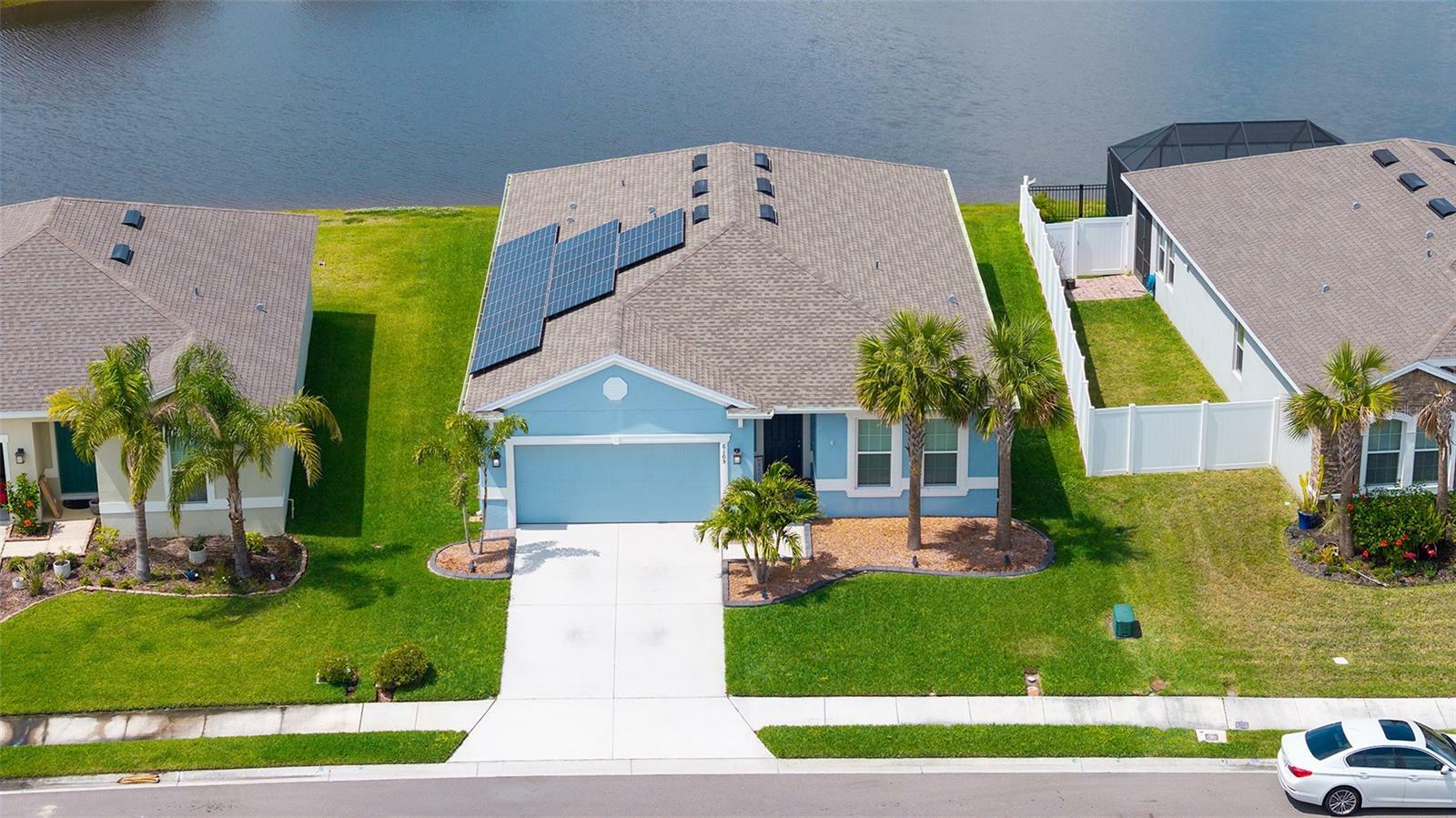 Property Photo: 6105 114th Drive E FL 34219