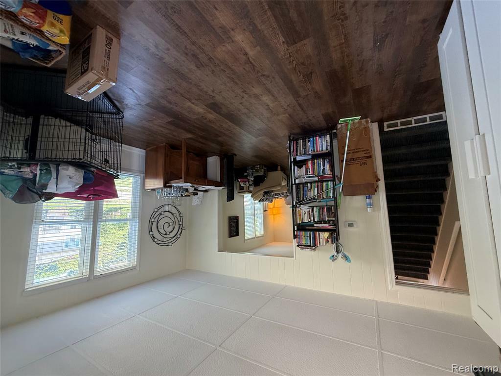 Property Photo: 18 Park Street MI 48371 4838