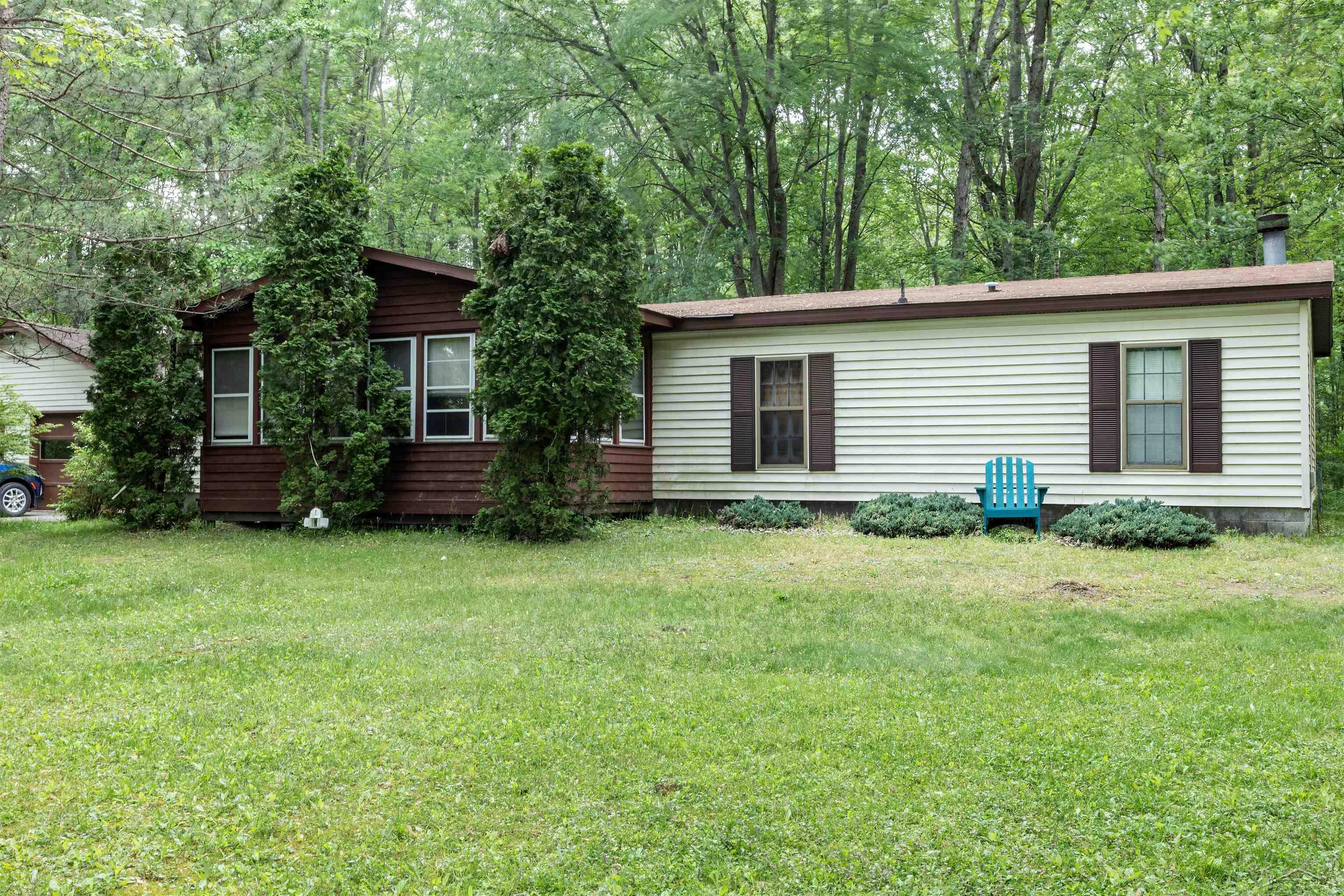 Property Photo: 5665 N Sturgeon Road MI 48624