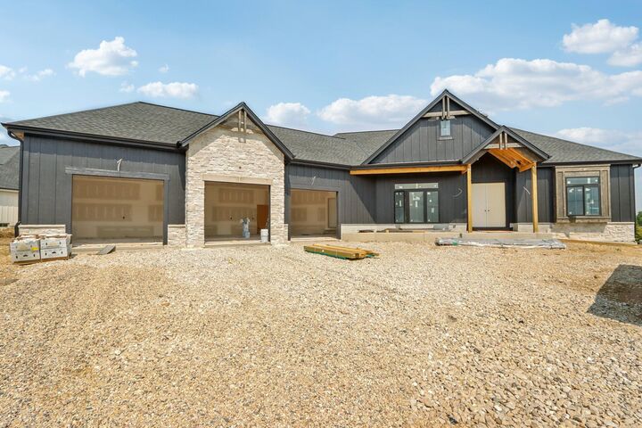 Property Photo:  W279n6010 Serenity Dr  WI 53089 